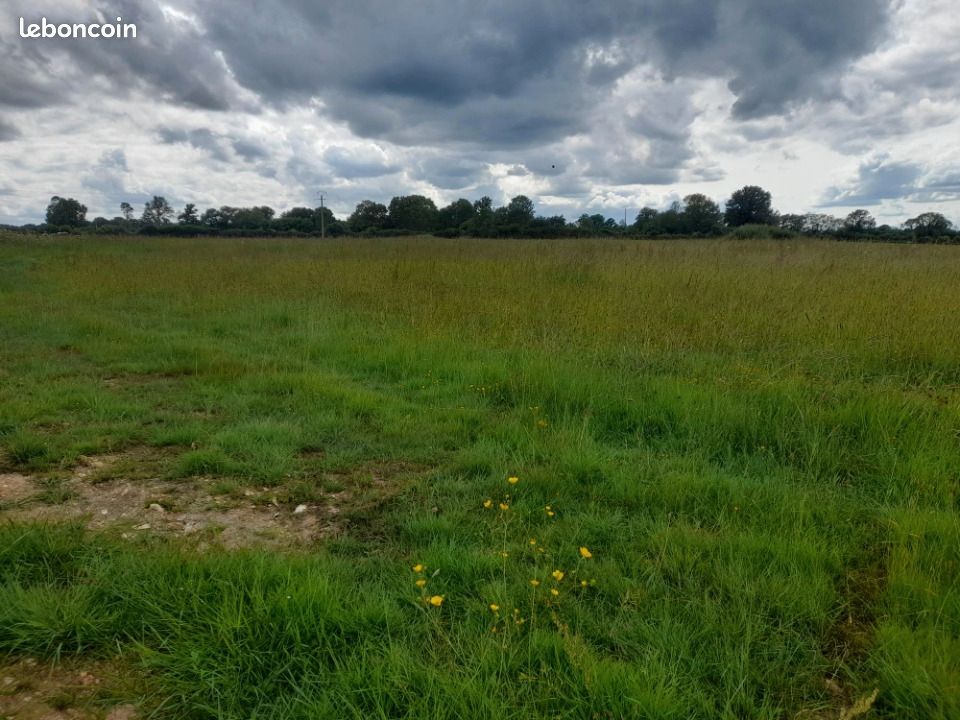 Terrain 1 451 m² Manerbe · 80 783 €