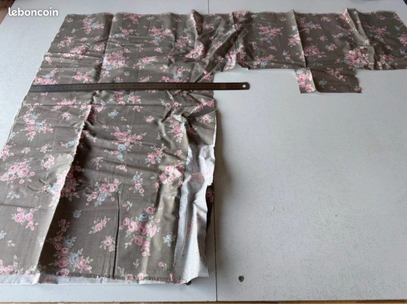 Tissu coton fleuri couture (image 2)
