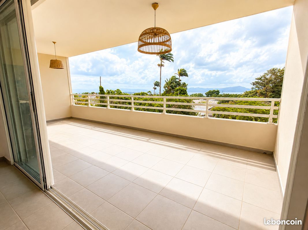 Appartement 2 pièces 42 m² · à Fort-de-France · 42 m² · 175 000 €
