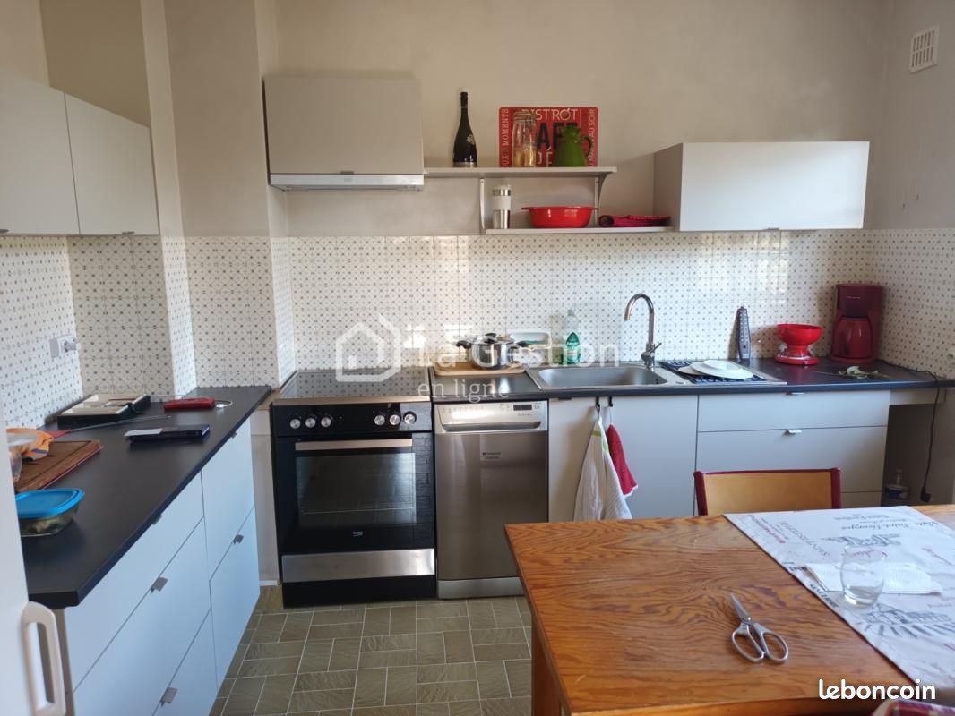 Maison 4 pièces 91 m² · à Ainay-le-Château · 91 m² · 692 €/mois