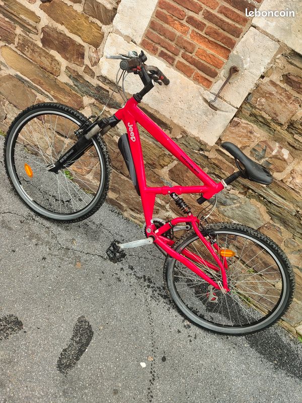 🚲 Vélo Jeep Wrangler – prêt pour l'aventure (ou juste les courses