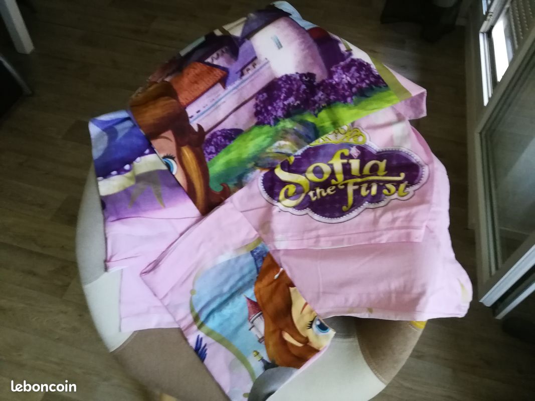 Housse de couette et taie d'oreiller fille (image 1)