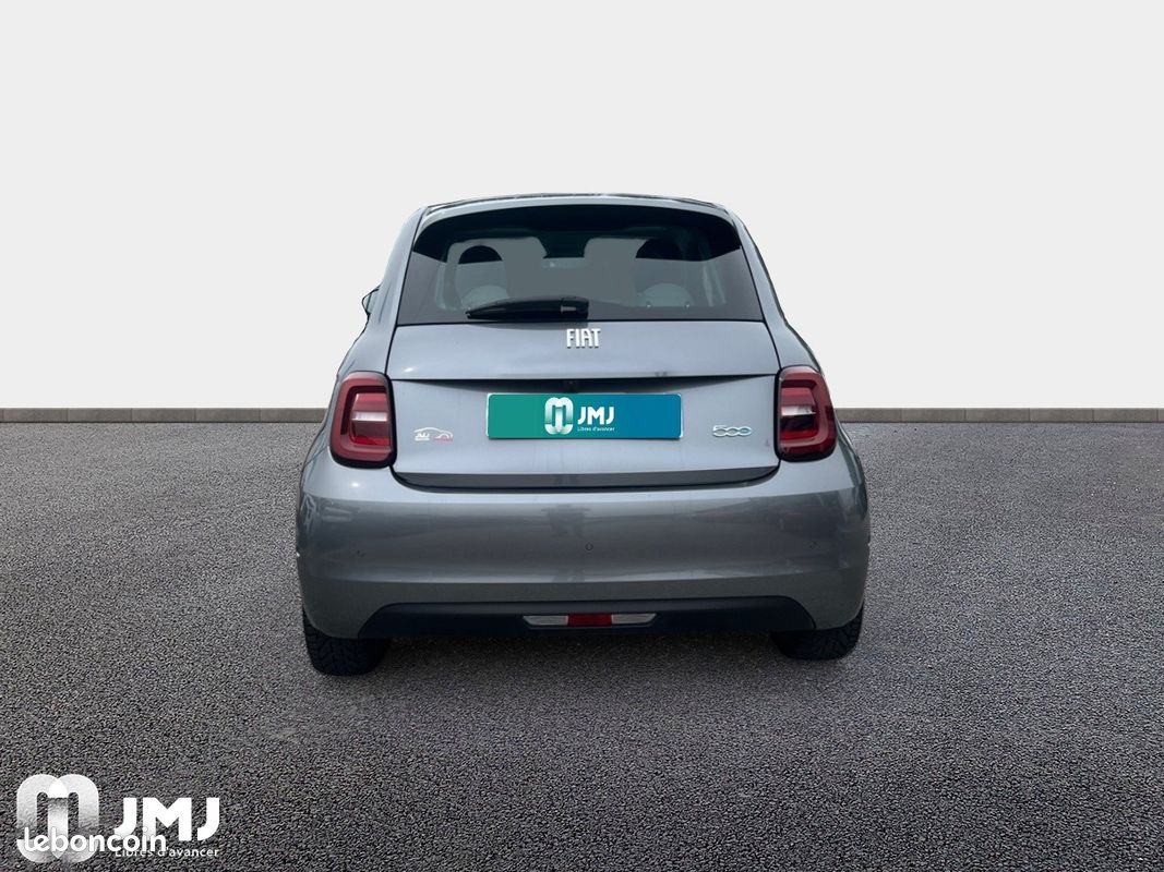 FIAT 500 3+1 e 118 ch La Prima (image 3)