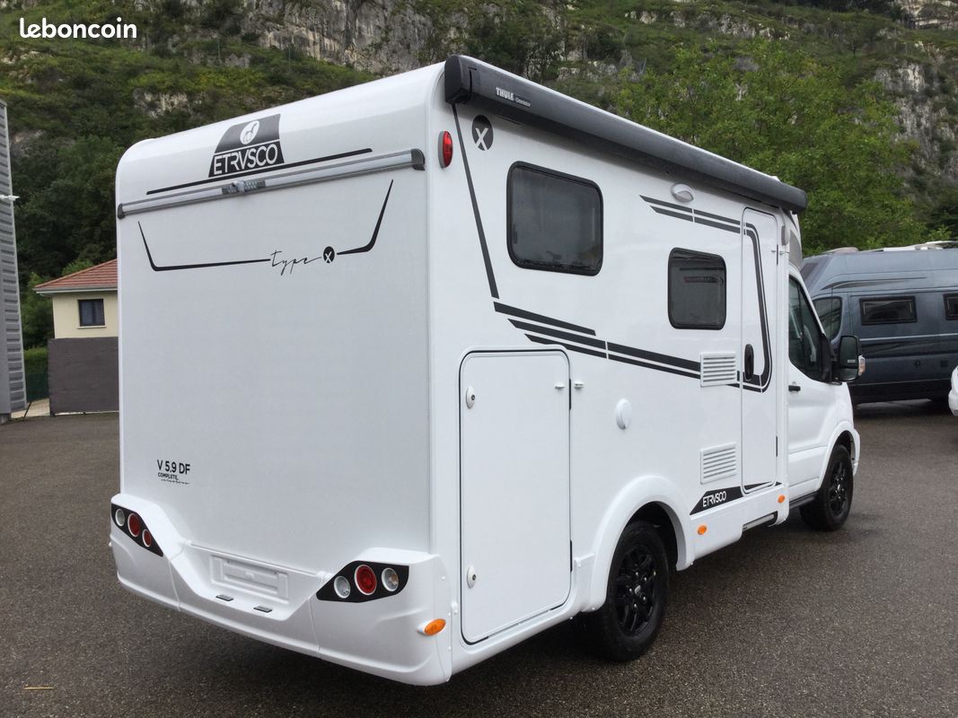 đ„ Etrusco V5.9 DF BoĂźte Auto â ProfilĂ© Compact 5m99 â Offre exceptionnelle (image 2)