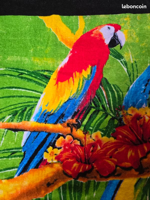 Serviette De Sport Gatorade Collection Pailletée - 16x25 Pouces - Motif Tropic Guava - Neuve