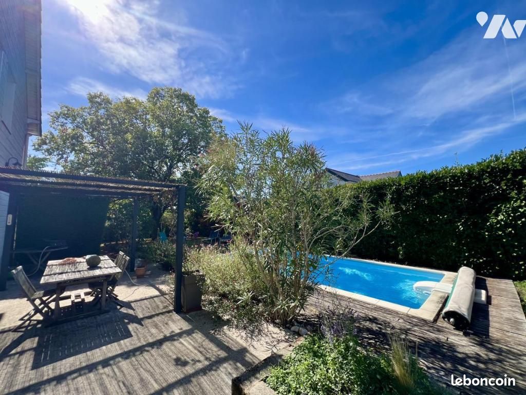 Maison 6 pièces 170 m² · à Mauves-sur-Loire · 170 m² · 419 900 €
