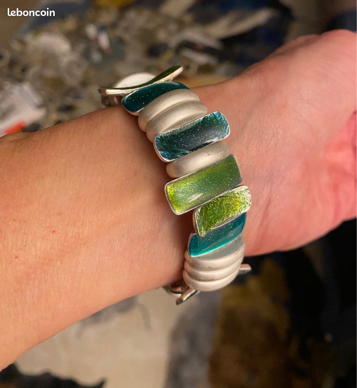 Bracelet (image 2)