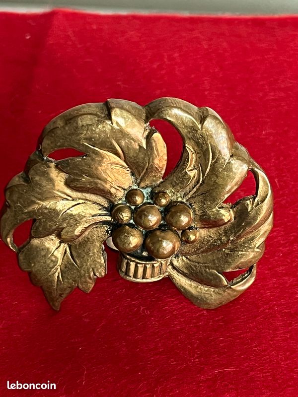 Broche Vintage Années 80 Plaqué Or Signée Sidney Carron - Dimensions 42 X 32 Mm, Couleur Argentée, Occasion