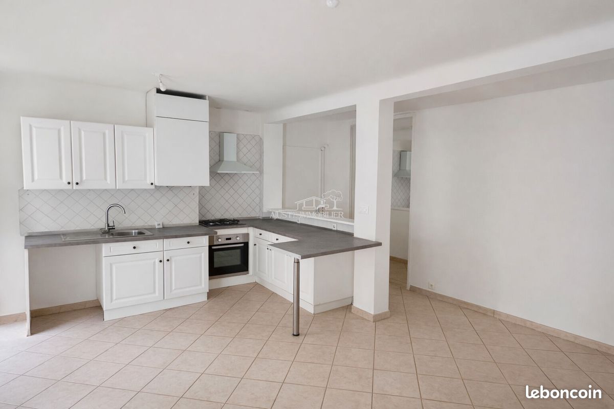 Appartement 3 pièces 55 m² · à Marseille · 55 m² · 139 900 €