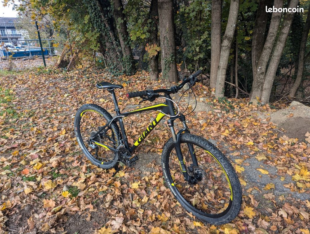 VTT Giant Talon Taille M 27,5 Vélos - Main Image