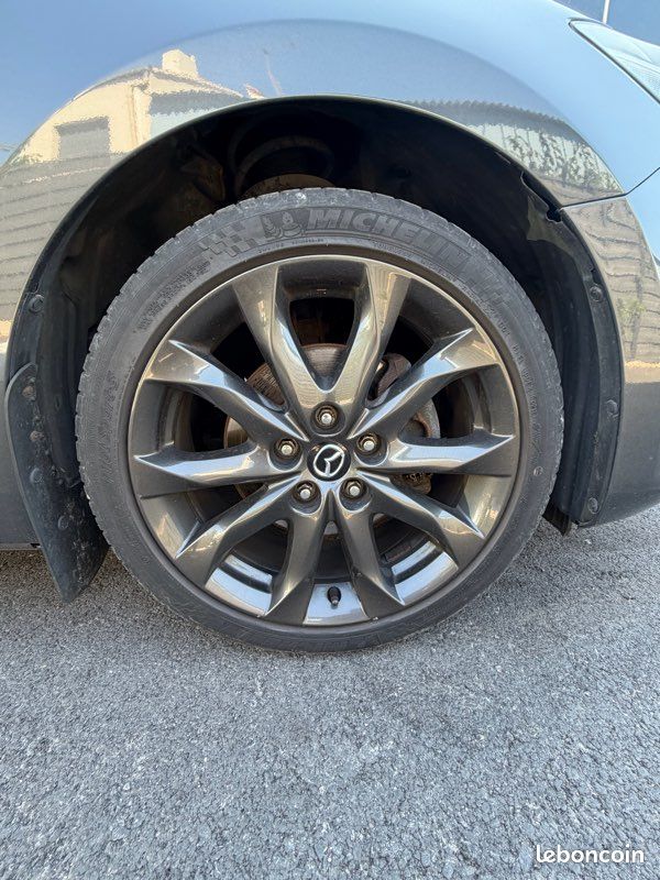 Mazda 3 1.5 D 105cv SIGNATURE (image 13)