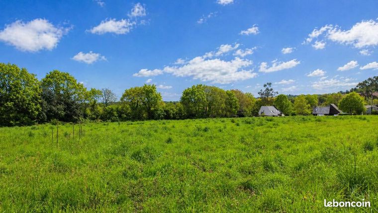 Terrain 868 m² Saint Urbain