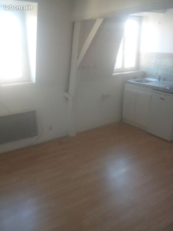 Appartement 3 pièces 31 m² · à Croix · 30,7 m² · 597 €/mois
