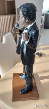 Figurine Statuette Chanteur Star - Humour Caricature Humoristique - Neuf D'origine