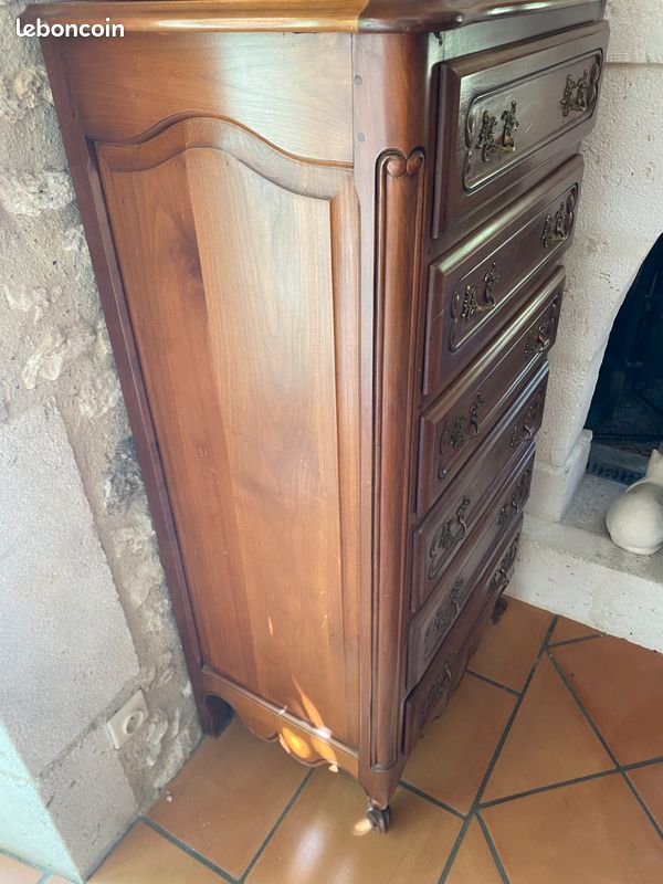 Commode (image 2)