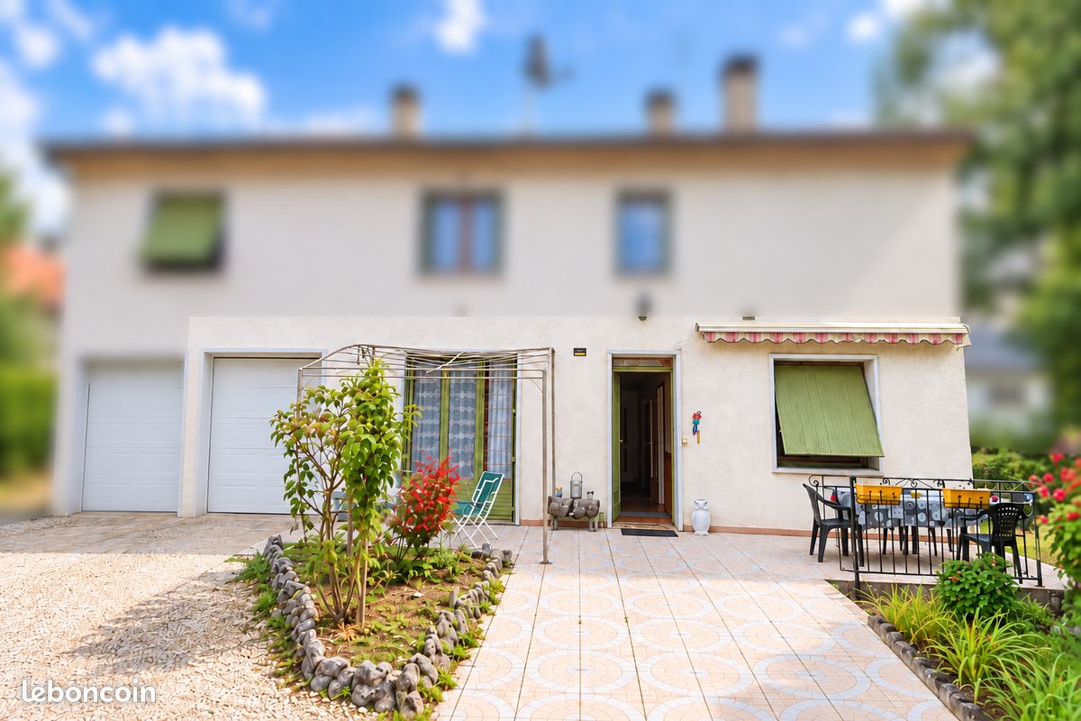 Appartement 4 pièces 88 m² · à Chazey-Bons · 88 m² · 160 000 €