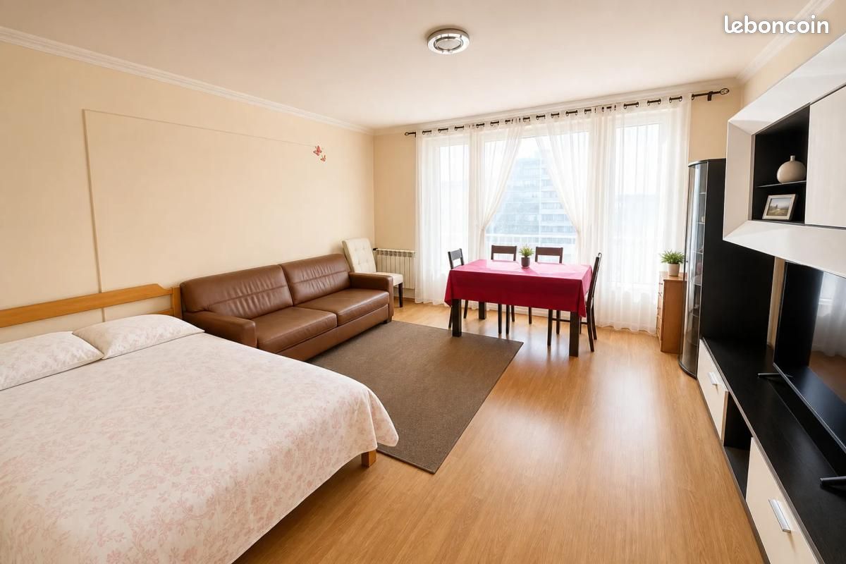 Appartement 3 pièces 63 m² · à Épinay-sur-Seine · 63 m² · 182 000 €
