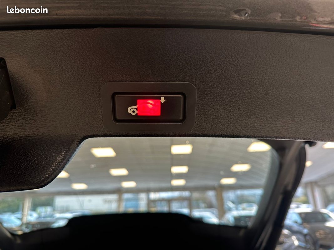 Bmw X6 XDRIVE M50D 381 BVA8 AUTOMATIQUE ENTRETIEN COMPLET 2012 (image 12)