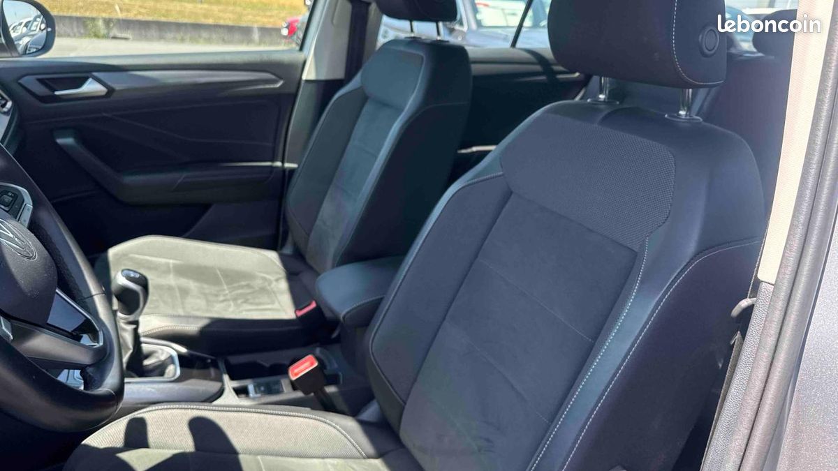 Volkswagen T-Roc 1.5 TSI EVO2 150 Start/Stop BVM6 Style (image 11)