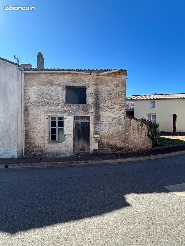 Maison 2 pièces 80 m² · à La Couture · 80 m² · 18 000 €