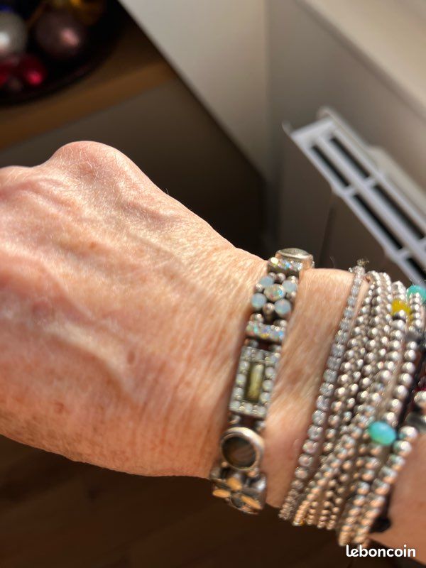 Petit bracelet métal argenté émail et strass (image 4)