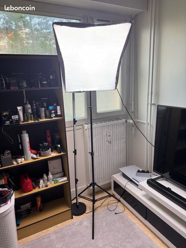 Ejoyous Softbox 50x70cm 135W Kit Studio Photo - Lampes Photographie Hauteur Réglable 0,8-2m Avec Sac Rangement