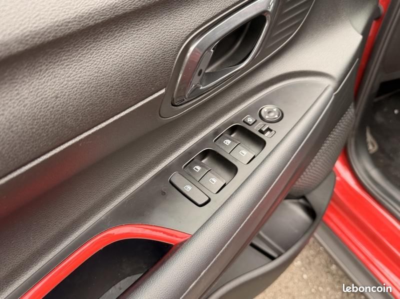 Hyundai i20 1.0 T-GDi 100ch Hybrid N Line Michel Vaillant DCT-7 (image 15)