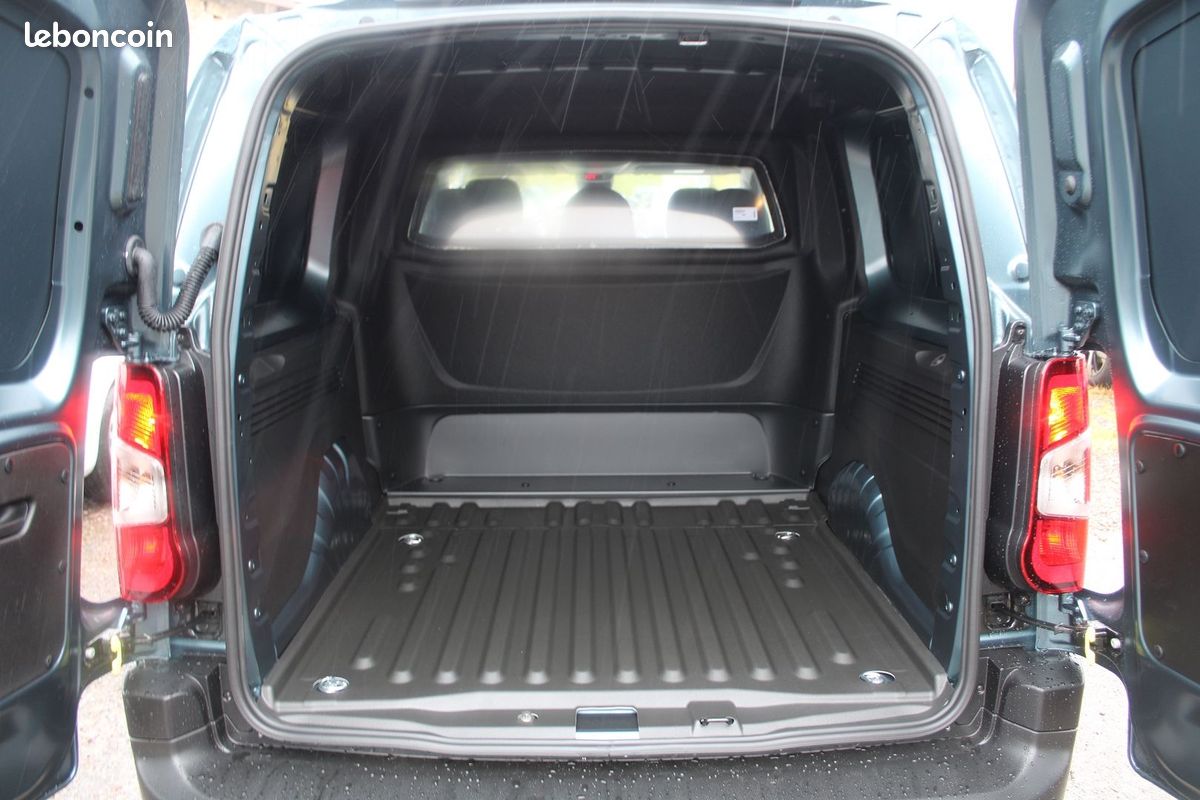 Fiat DOBLO AFFAIRE "5 PLACES" XL HDI 100 CV GPS VIA CAMÉRA FULL LED I-COKPIT TVA=19875E HT (image 6)