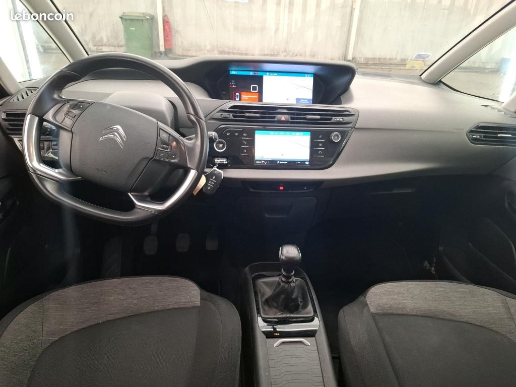 Citroen Grand picasso Spacetourer 7 places (image 4)
