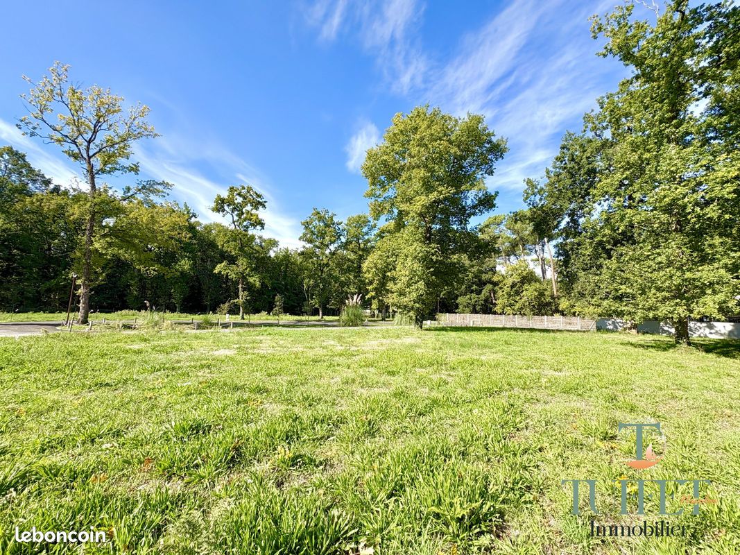 Terrain 1004 m² · à La Tremblade · 1 004 m² · 249 900 €