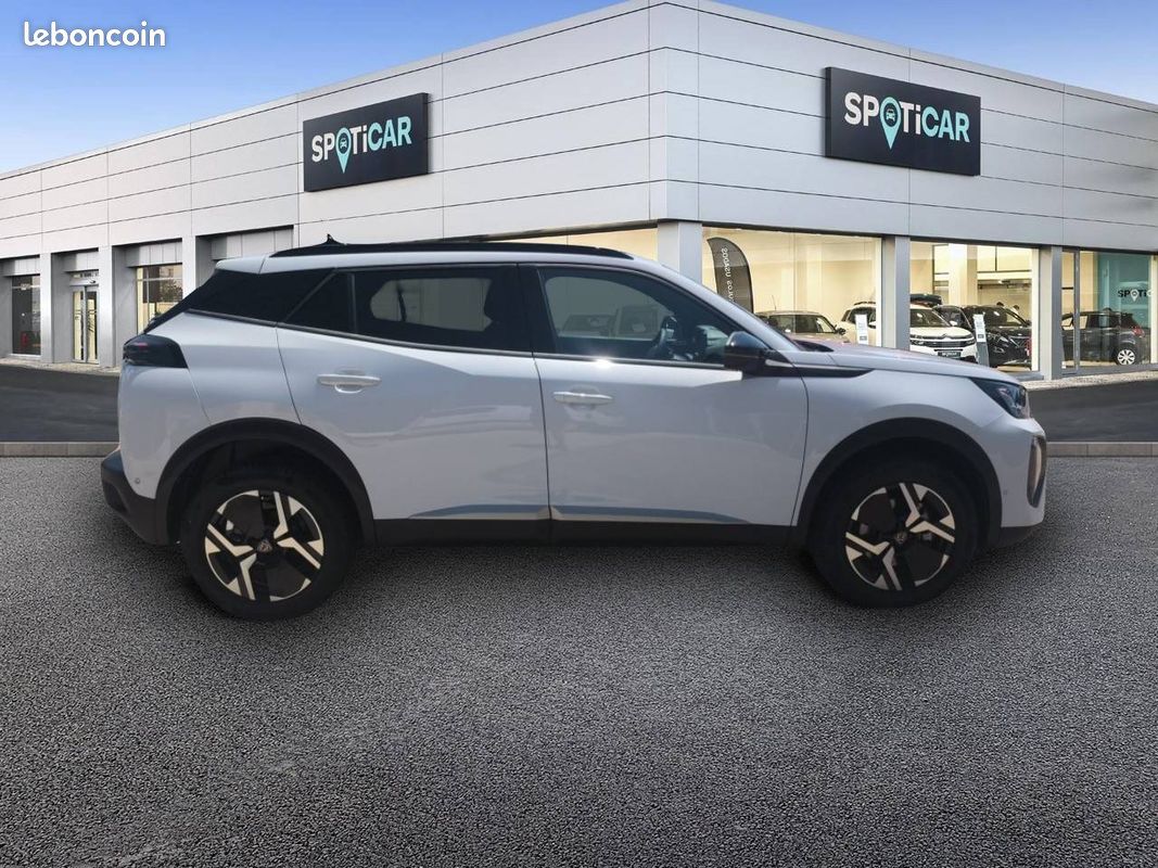 PEUGEOT 2008 Hybrid 145 e-DCS6 Allure (image 4)