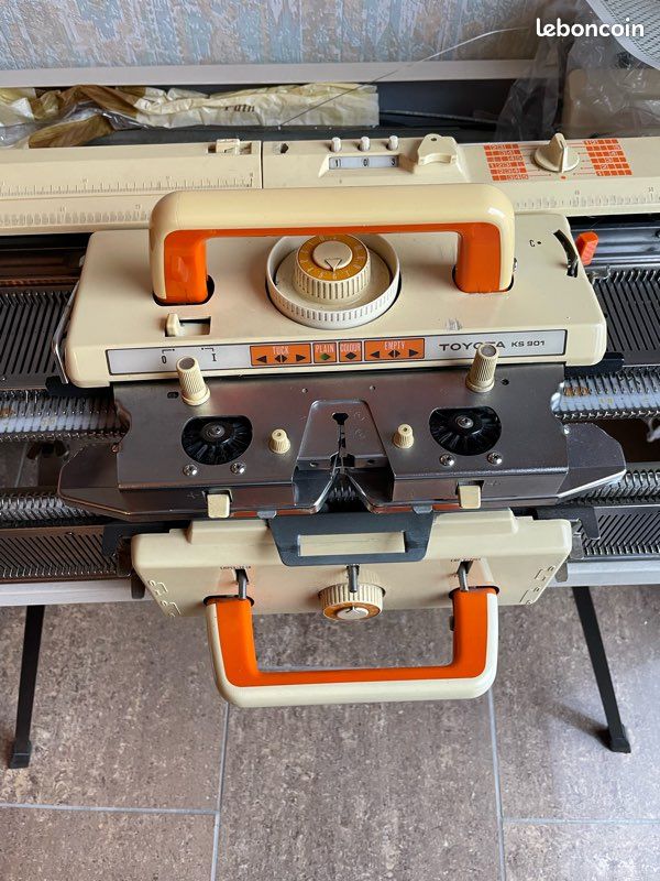 Achetez machine à tricoter occasion, annonce vente à Sarzeau (56) WB163004966