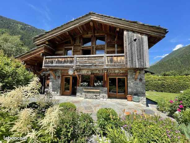 Chalet 12 pièces 305 m²