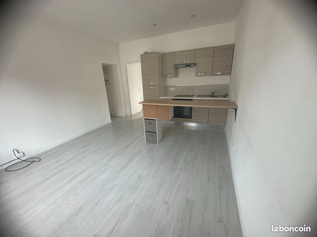 Appartement 2 pièces 37 m² · à Lille · 37 m² · 612 €/mois