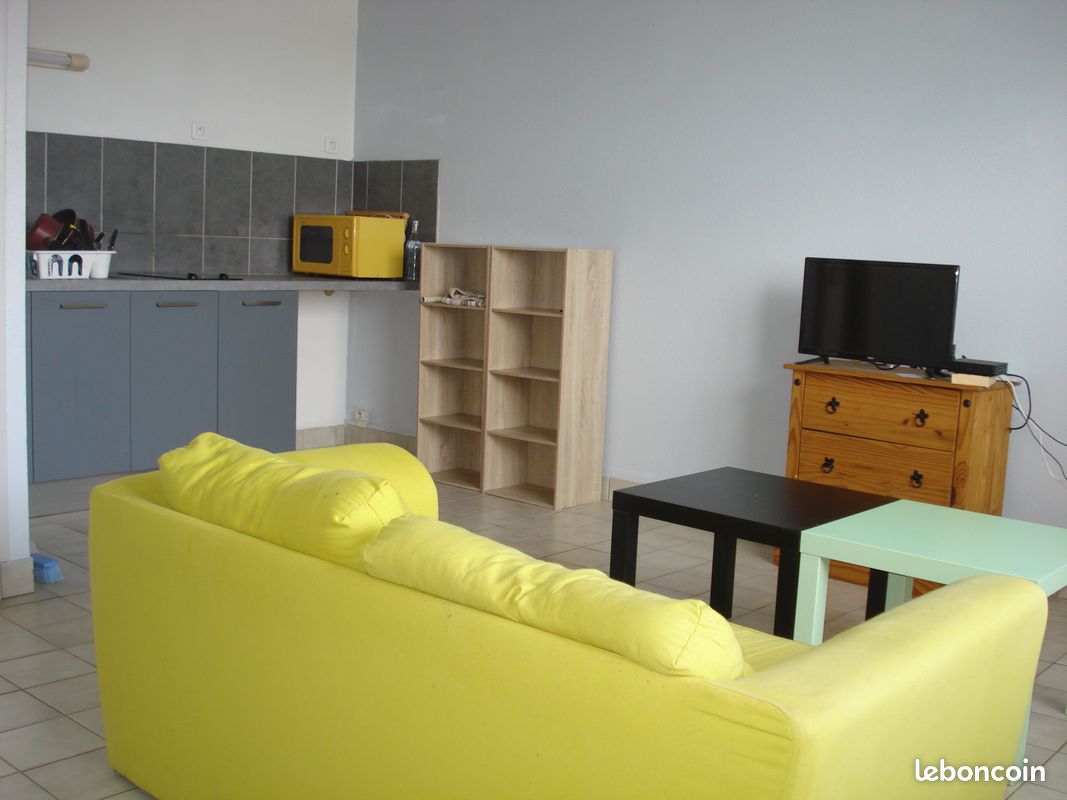 Appartement 2 pièces 38 m² · à Carhaix-Plouguer · 38 m² · 490 €/mois