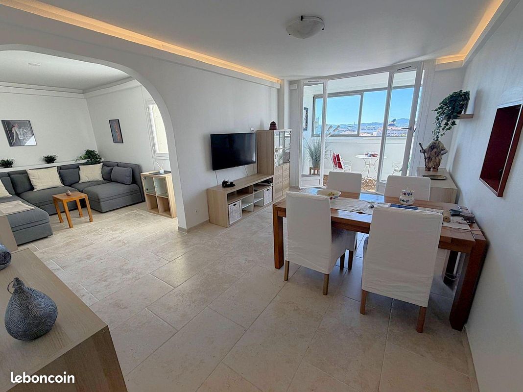 Appartement 6 pièces 106 m² · à Toulon · 106 m² · 334 400 €