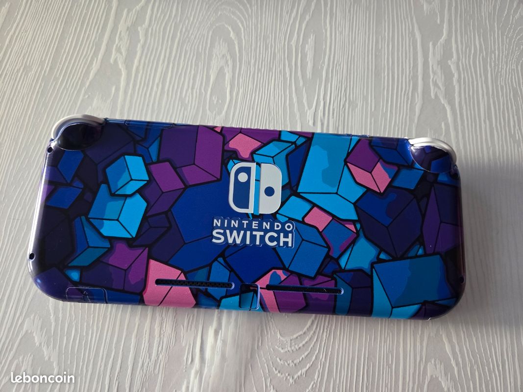 Nintendo Switch Lite - Quasi-neuve (Garantie jusqu'en 2027) (image 3)