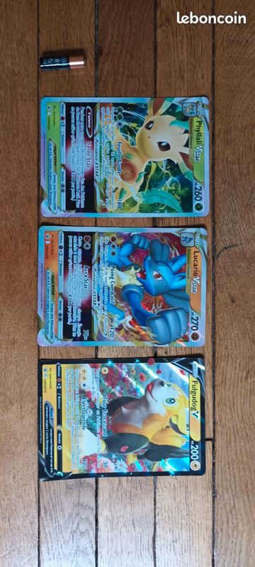 Grandes cartes Pokemon - 2 V star et 1 V (image 1)