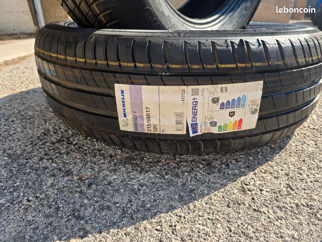 Pneus neuf Michelin Primacy 3 215/65/R17 (image 2)