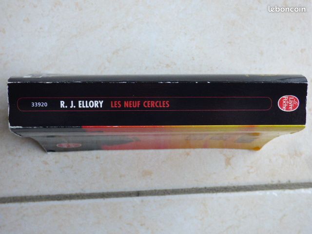 Les neuf cercles R.J. Ellory Roman Thriller (image 3)