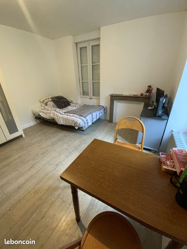 Appartement 1 pièce 20 m² · à Vire Normandie · 20 m² · 400 €/mois