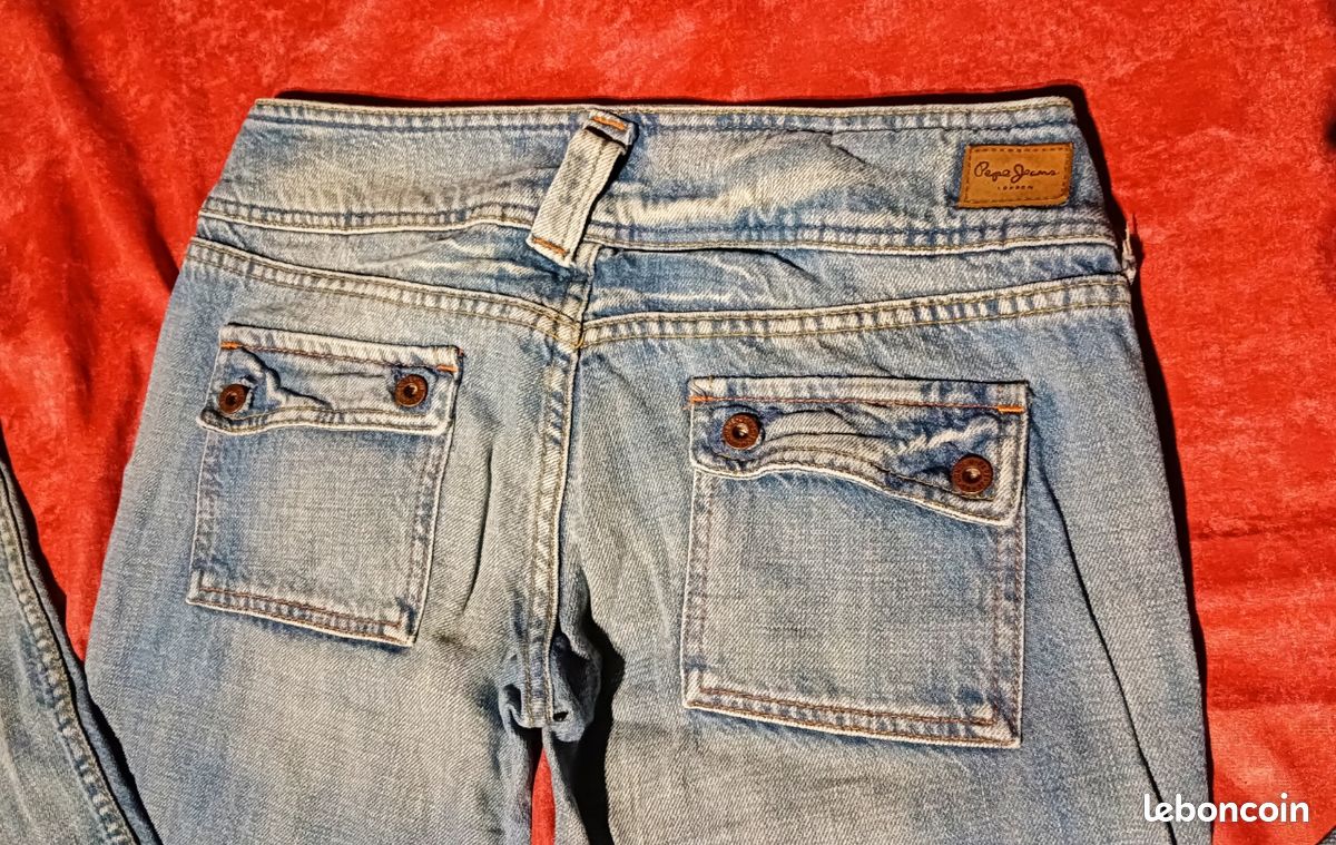 Pepe jeans femme T 38 Vêtements