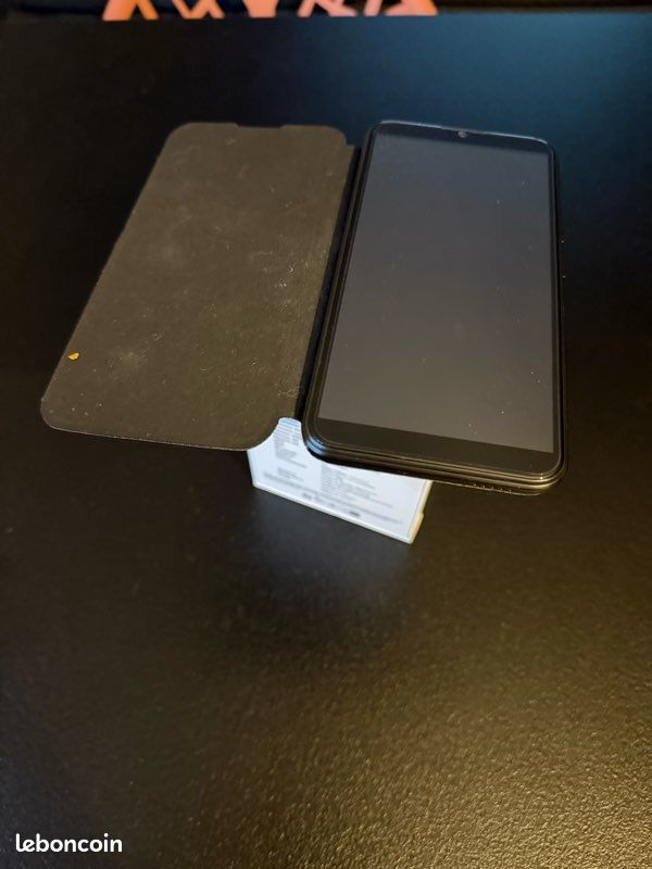 KLIPAD smarphone (image 5)