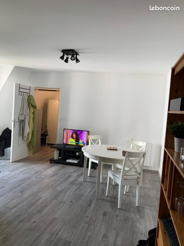 Appartement 1 pièce 29 m² · à Paris · 29 m² · 1 049 €/mois