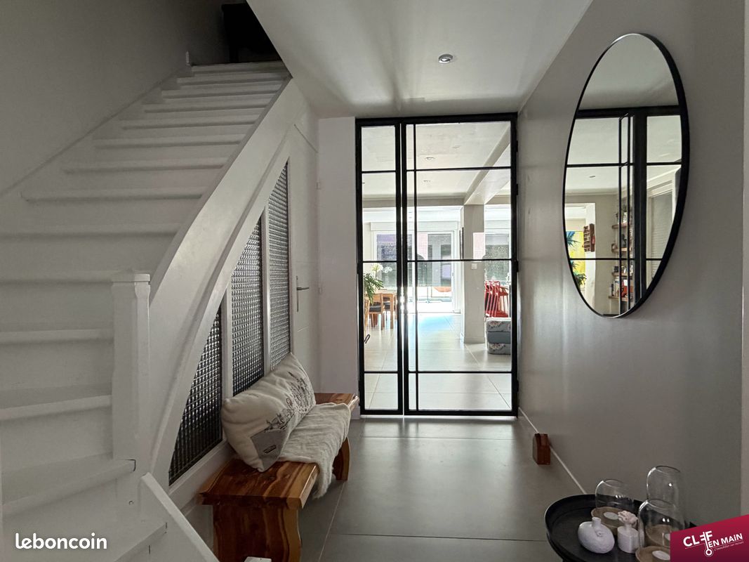 Maison 8 pièces 183 m² · à Bailleul · 183 m² · 447 000 €