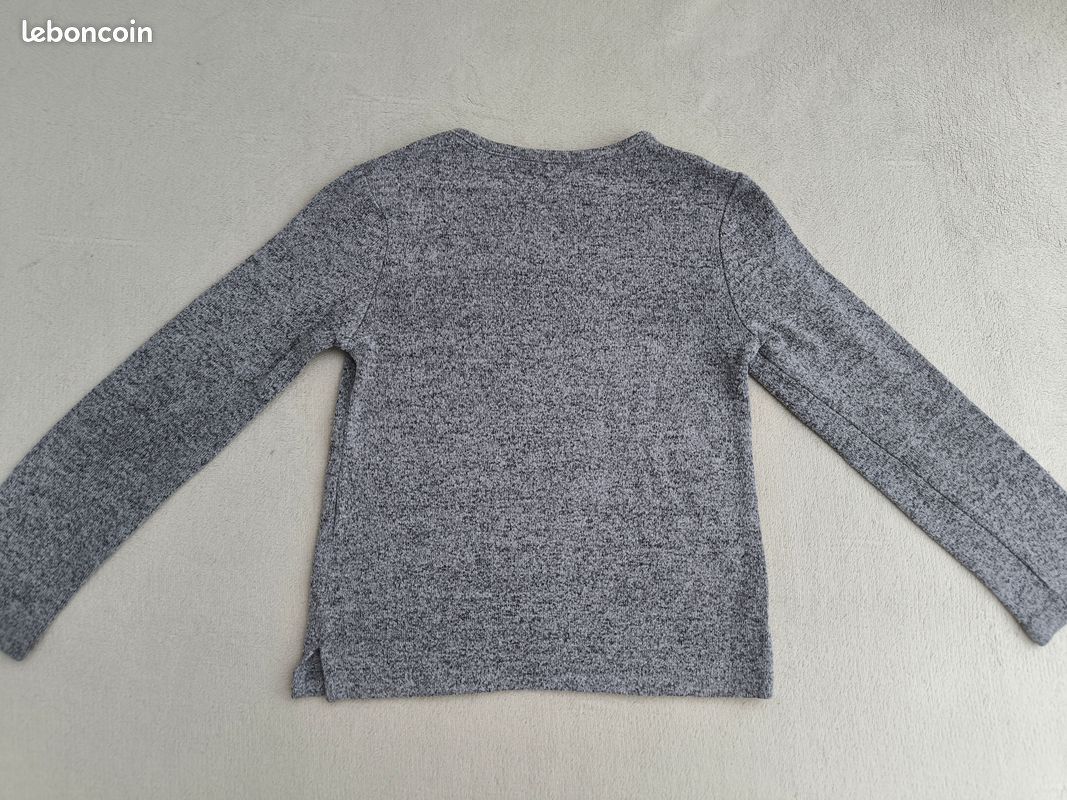 T-shirt Fille NEXT – Gris, Motif Géométrique, Manches Courtes, Col Rond – Taille 8 Ans (occasion)