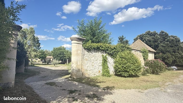 Propriété 6 pièces 148 m² — 5