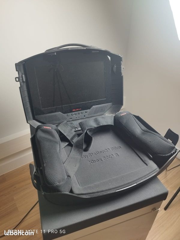 đź Valise Gaming GAEMS Vanguard â Ăcran HD Portable 15,5" pour PS3, PS4, Xbox One / Series â Fonctionne parfaitement (image 1)