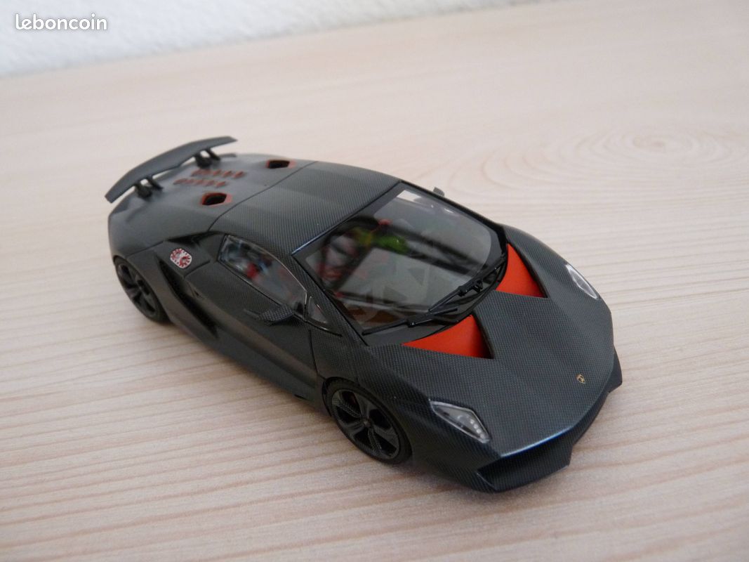 Lamborghini Sesto Elemento V10 Auto Art 1/43 supercar no Spark (image 1)