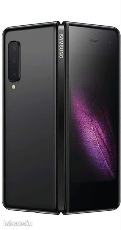 Samsung Galaxy fold 1 (image 5)